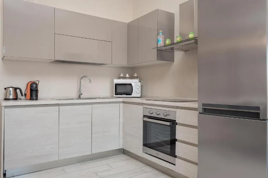 아파트 Bellissimo Appartamento Con Veranda Privata Al Centro Di 포르투로톤도